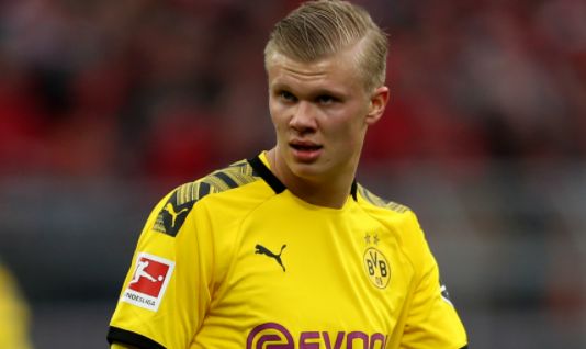 快攻判断教科书！詹姆斯跑位预判 反击效率拉满