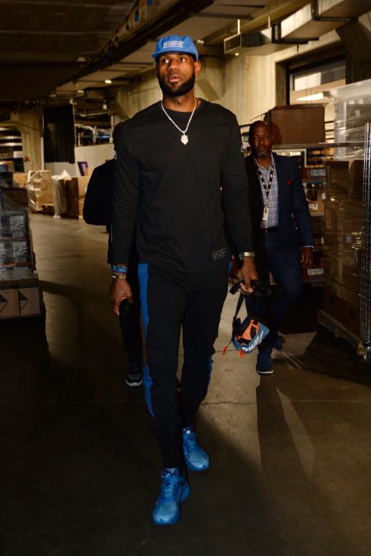 真 Goat 的排面，还没夺冠已经是压轴出场