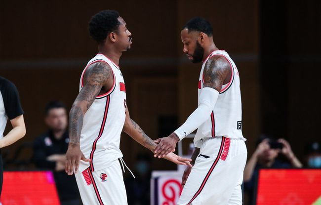 NBA最新体育新闻汇总
