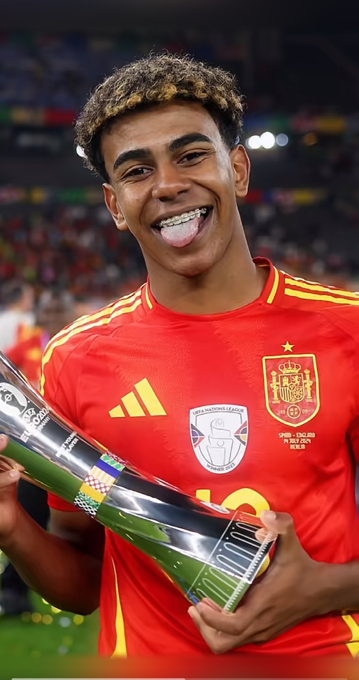 ✅英超第27轮裁判安排：吉莱特执法热刺vs曼城，奥利弗主裁布莱顿