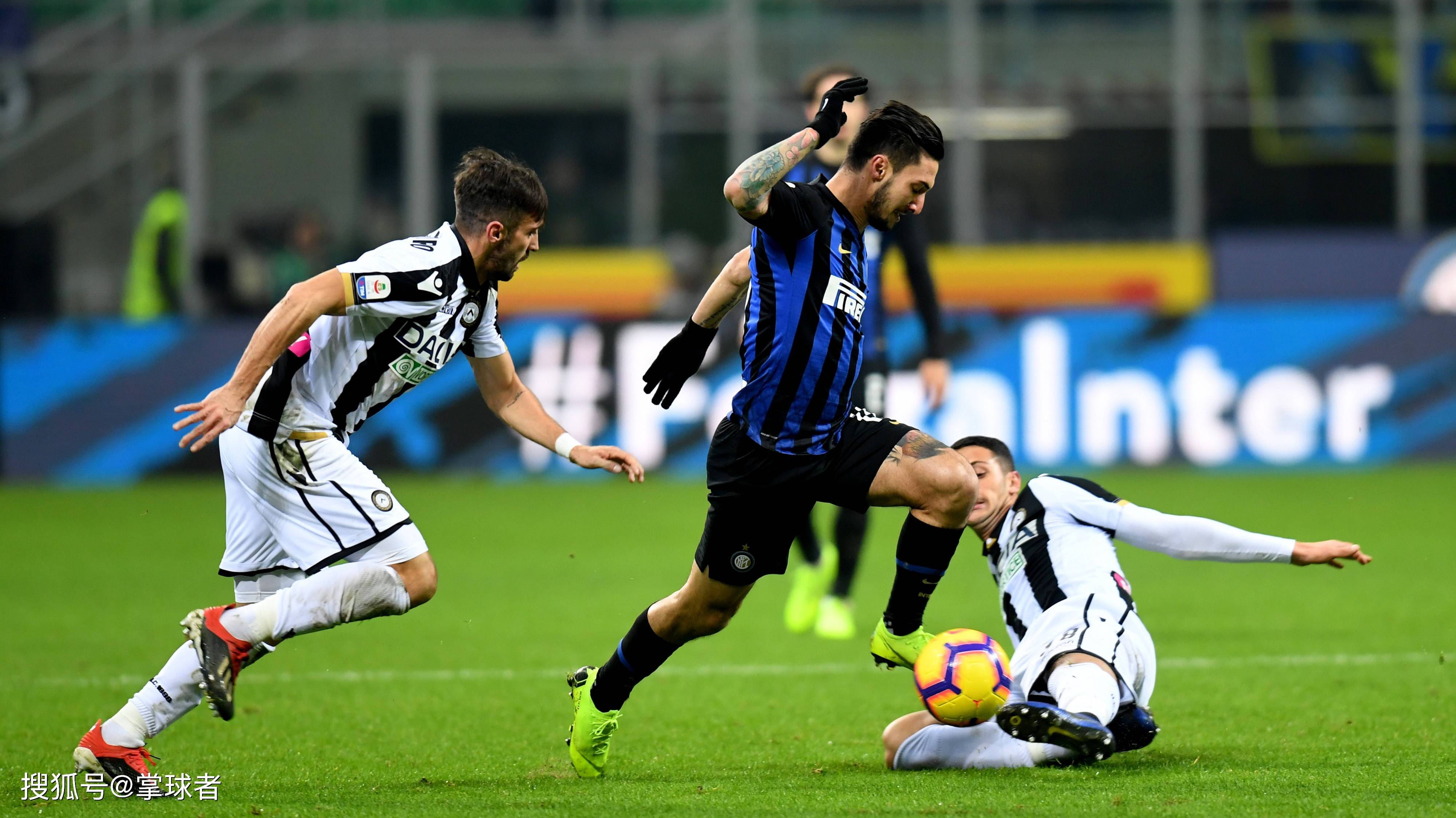 阿森纳3-2切尔西！进英联杯决赛占先机 加纳乔双响 哲凯赖什传射